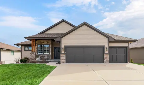 11579 S Barker Road, Olathe, KS 66061