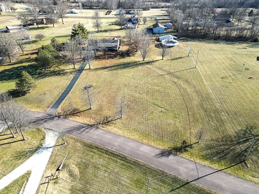 20230 168th Street, Basehor, KS 66007 - Image #2