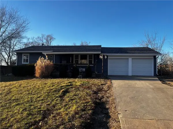 4326 Laurel Avenue, Kansas City, MO 64133