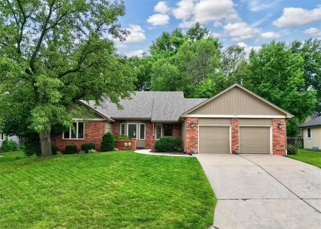 2536 NW Bent Tree Circle, Lees Summit, MO 64081 - Image #1