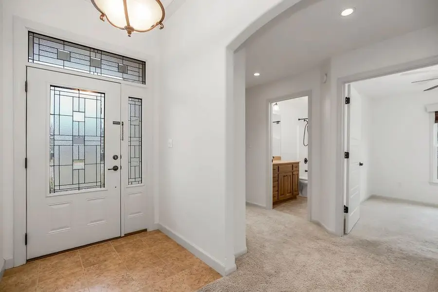 860 Meadowlark Court, Lansing, KS 66043 - Image #3