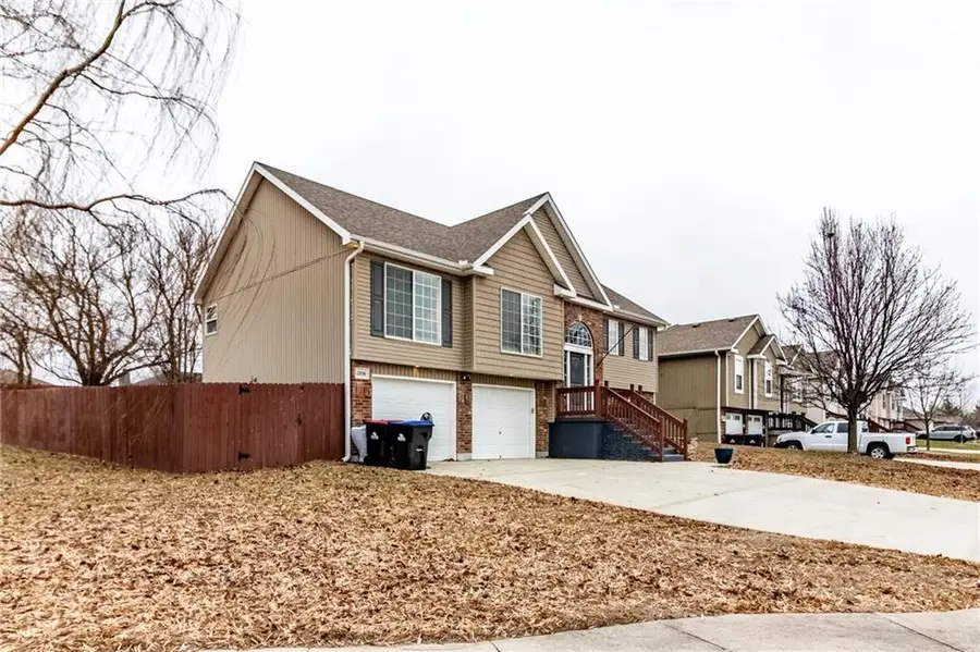 1206 Kimmy Lane, Warrensburg, MO 64093 - Image #3