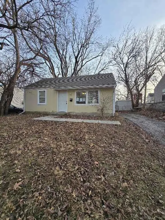 5213 Locust Terrace, Kansas City, KS 66106