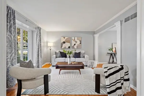 10013 Briar Drive, Overland Park, KS 66207