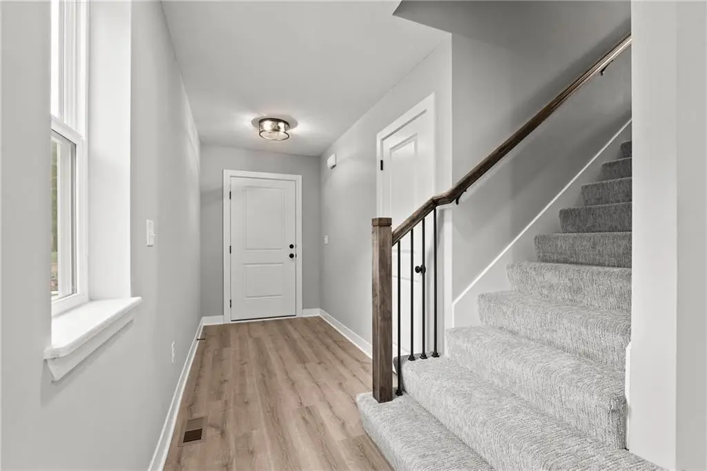 11222 N Oak Trafficway, Kansas City, MO 64155 - Image #1