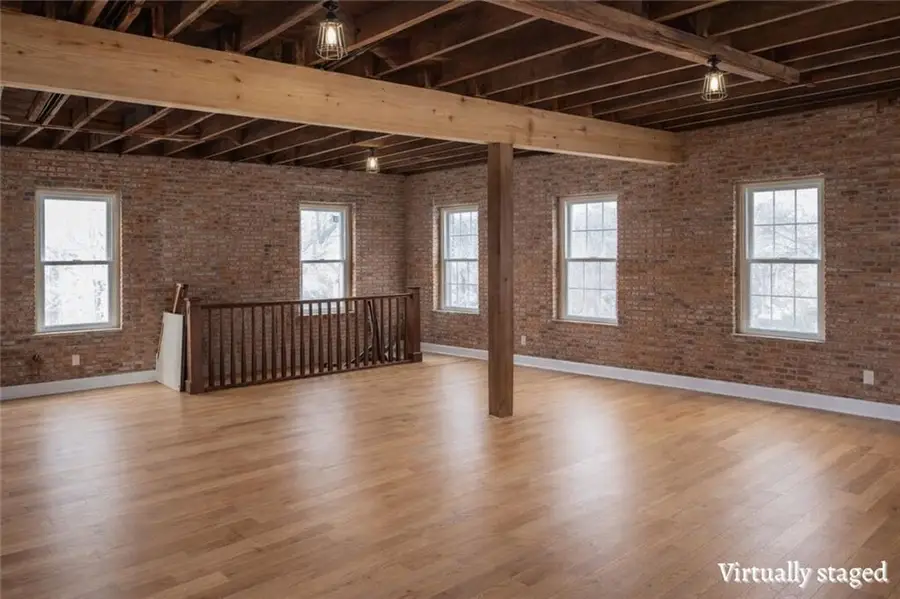 1927 Walrond Avenue, Kansas City, MO 64127 - Image #2