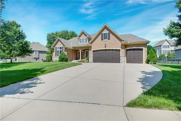 14944 Rosewood Street, Leawood, KS 66224