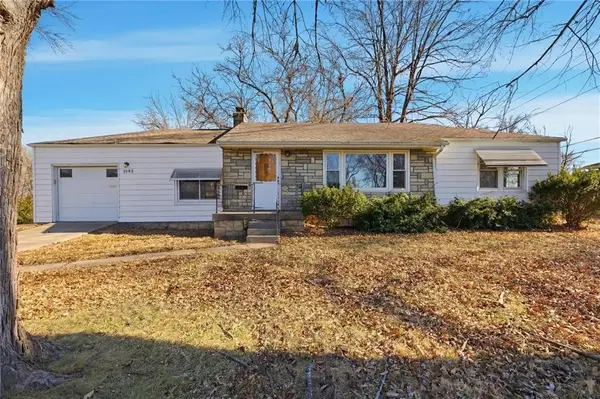 5125 N Brooklyn Avenue, Kansas City, MO 64118