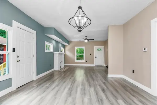 1511 S Evanston Street, Independence, MO 64052