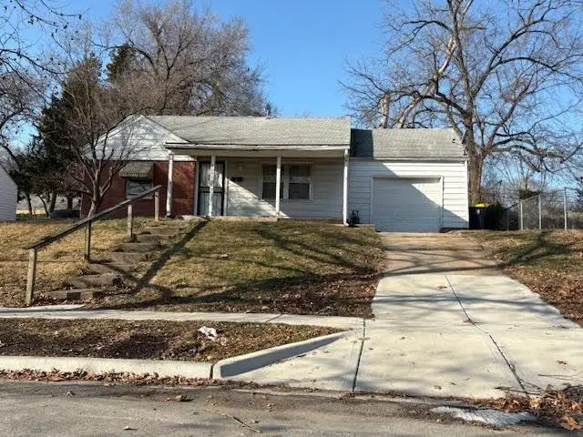 7924 Park Avenue, Kansas City, MO 64132 - Image #1