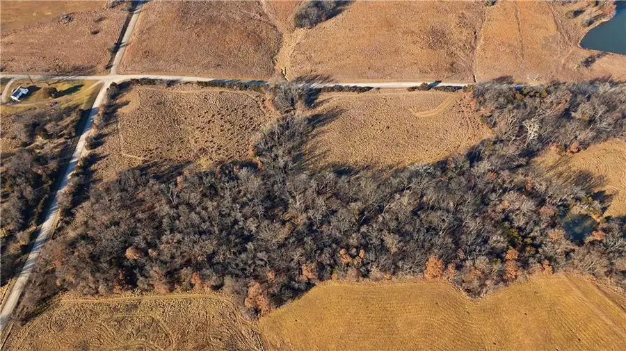 E 220th Avenue, Bethany, MO 64424 - Image #2