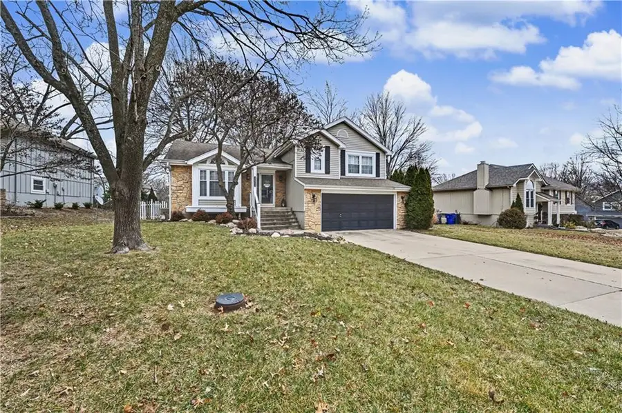 12313 S Mullen Court, Olathe, KS 66062 - #3