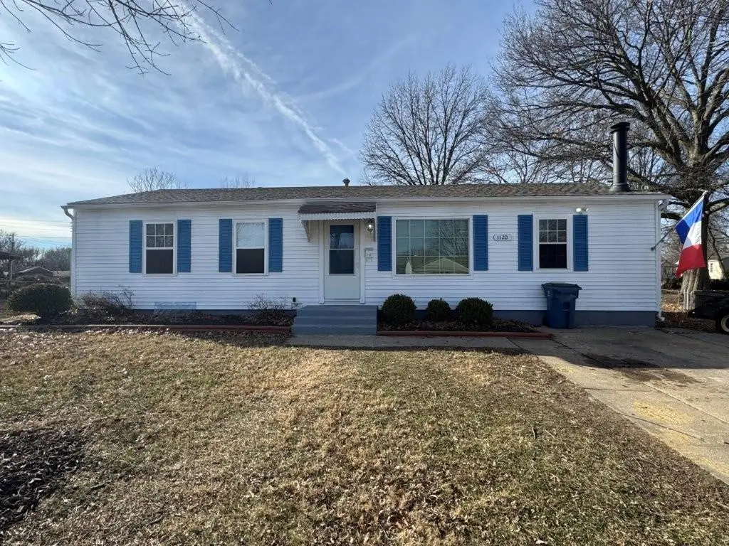 1120 N Redwood Drive, Independence, MO 64056 - Image #1