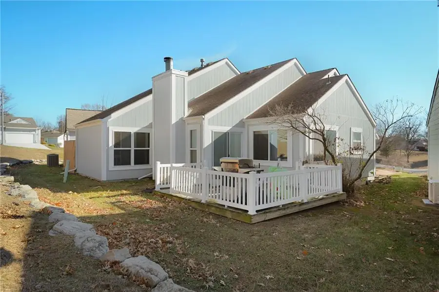 1425 Birdseye Court, Blue Springs, MO 64015 - Image #2