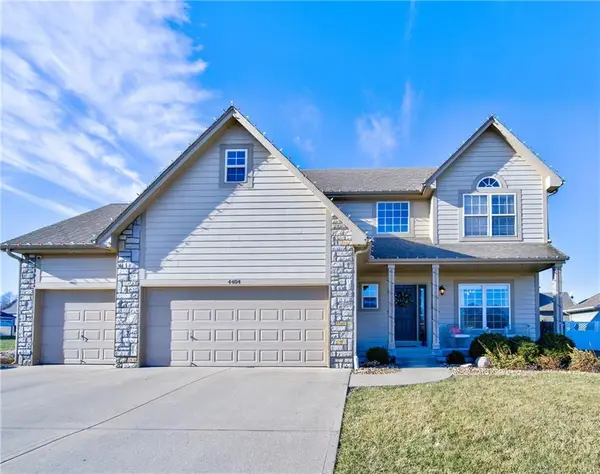 4404 SW Flintrock Drive, Lee's Summit, MO 64082