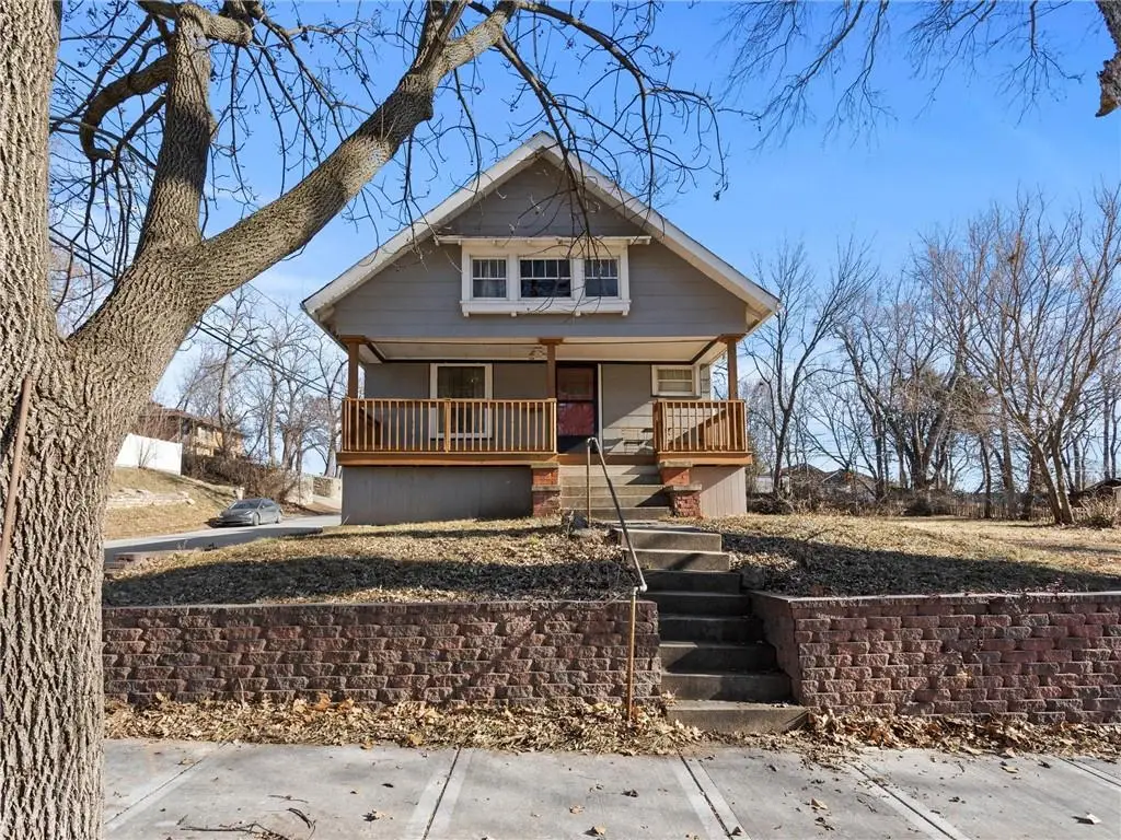 447 N Hardesty Avenue, Kansas City, MO 64123 - #1