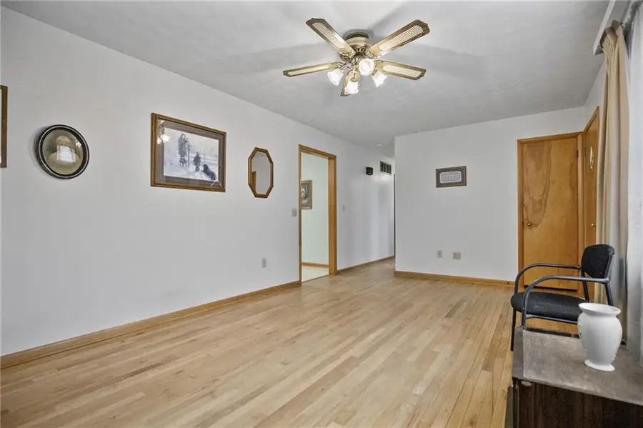 710 Kitty Street, Trenton, MO 64683 - Image #3