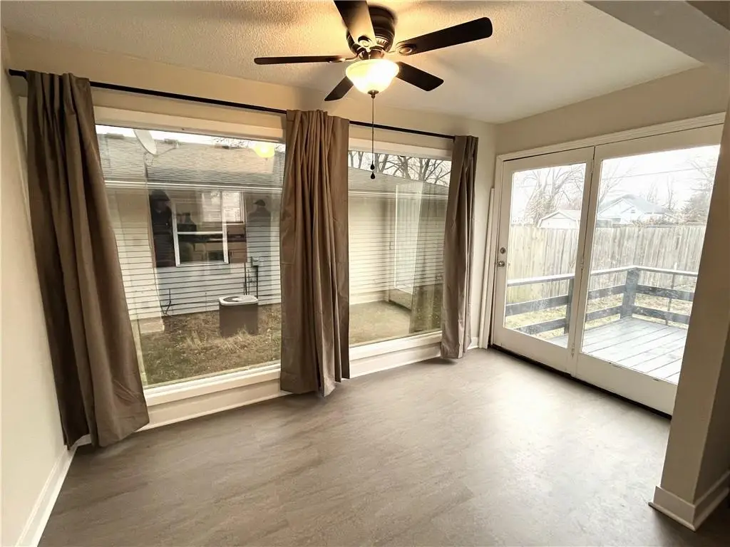 726 E 4th Street, Sedalia, MO 65301 - Image #1