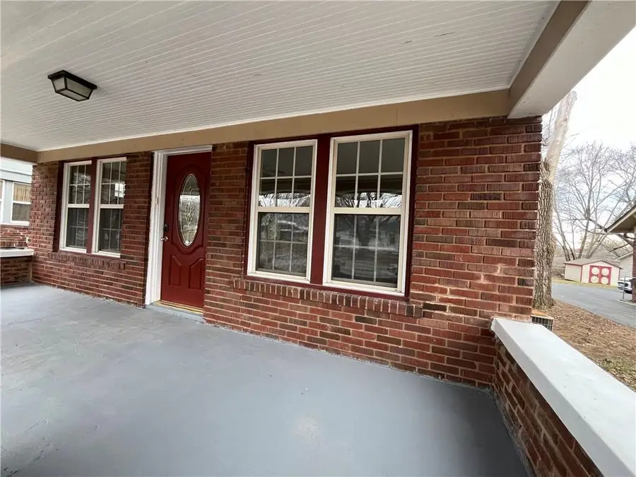 1321 W College Street, Independence, MO 64050 - Image #3