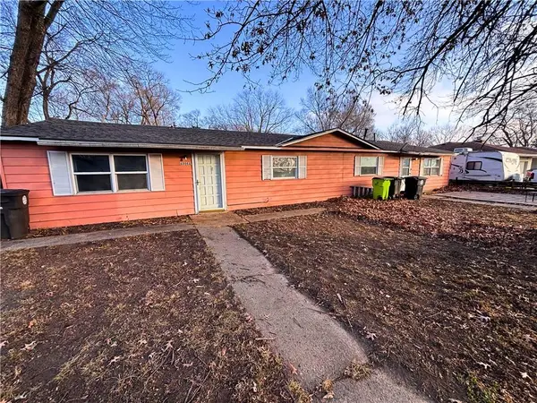 6808 E 162nd Street, Belton, MO 64012