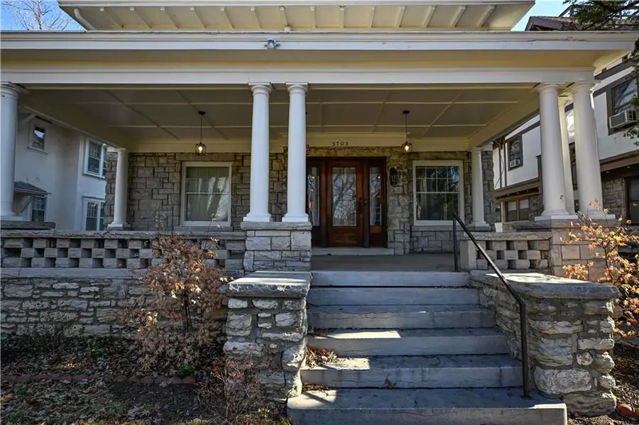 3703 Pennsylvania Avenue, Kansas City, MO 64111 - Image #3