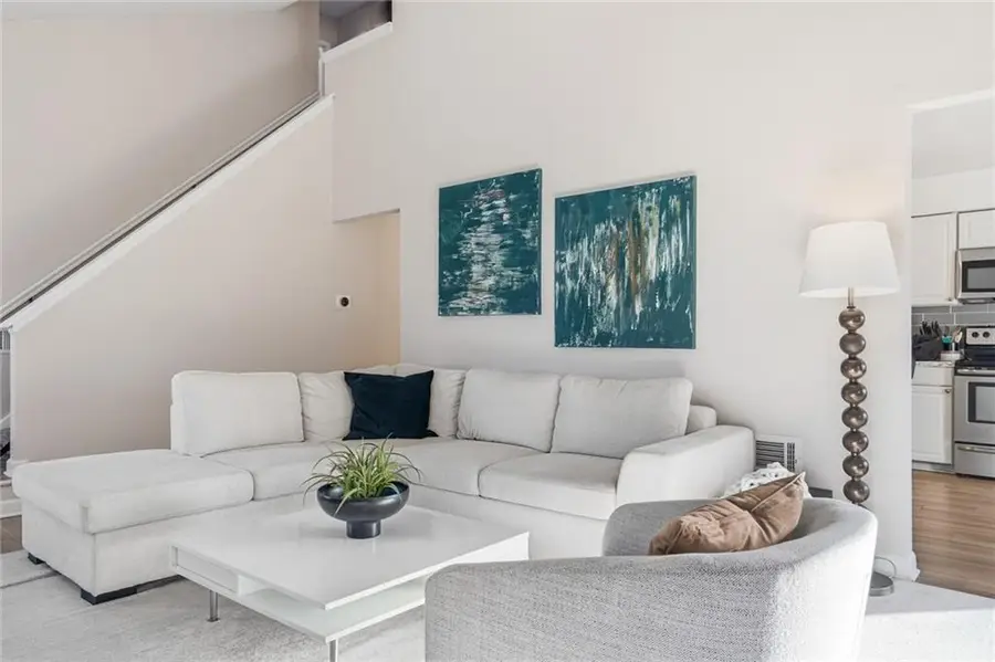 752 N 75th Terrace, Kansas City, KS 66112 - Image #2