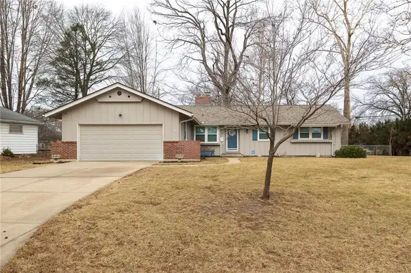 14 W 109 Street, Kansas City, MO 64114