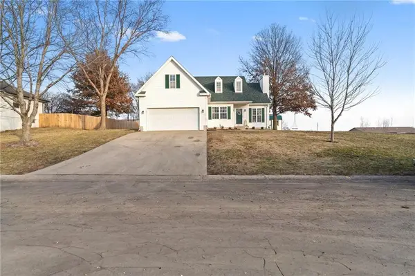 511 Santa Fe Drive, Gower, MO 64454