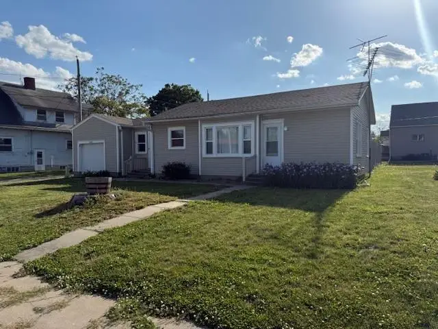 207 S Connecticut Street, King City, MO 64463 - #1