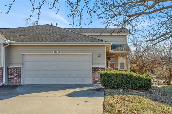 1522 Legend Trail Drive #B, Lawrence, KS 66047