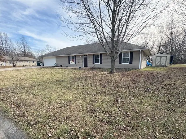 103 W Locust Street, Archie, MO 64725