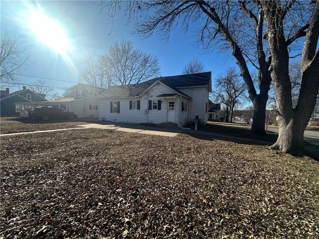 222 W Edwards Street, Maryville, MO 64468 - Image #1