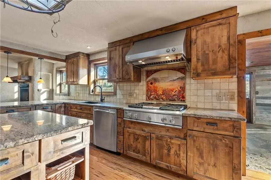 39604 E Easley Road, Lees Summit, MO 64086 - Image #3