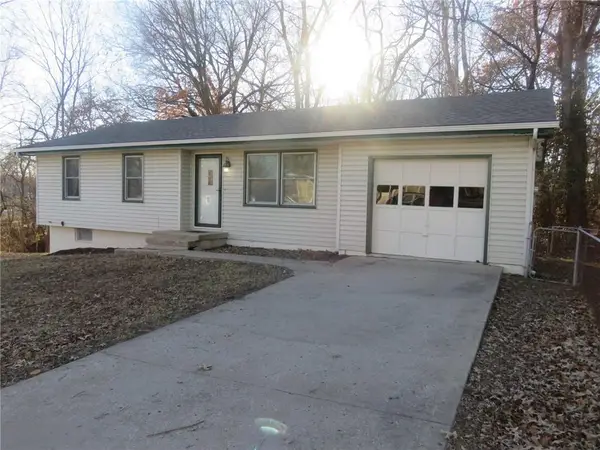 114 N Emerson Street, Kansas City, MO 64119