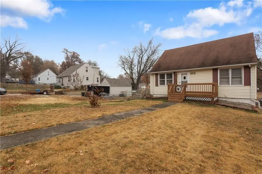 103 N 71st Street, Kansas City, KS 66111 - Image #2