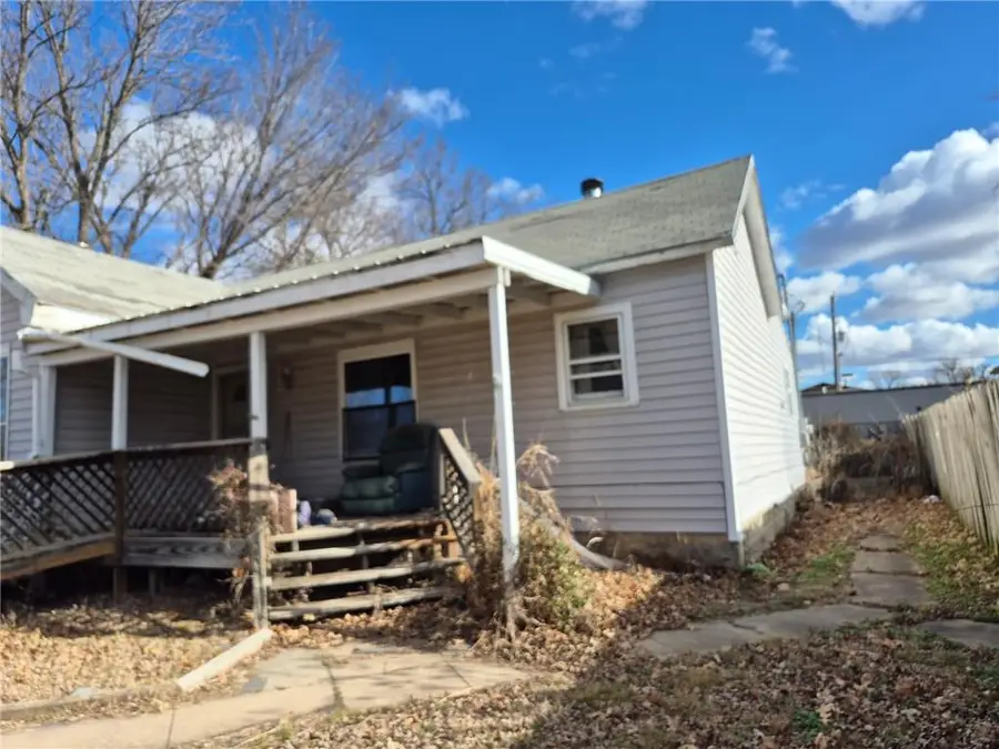 214 N Walnut Street, Eureka, KS 67045 - Image #2