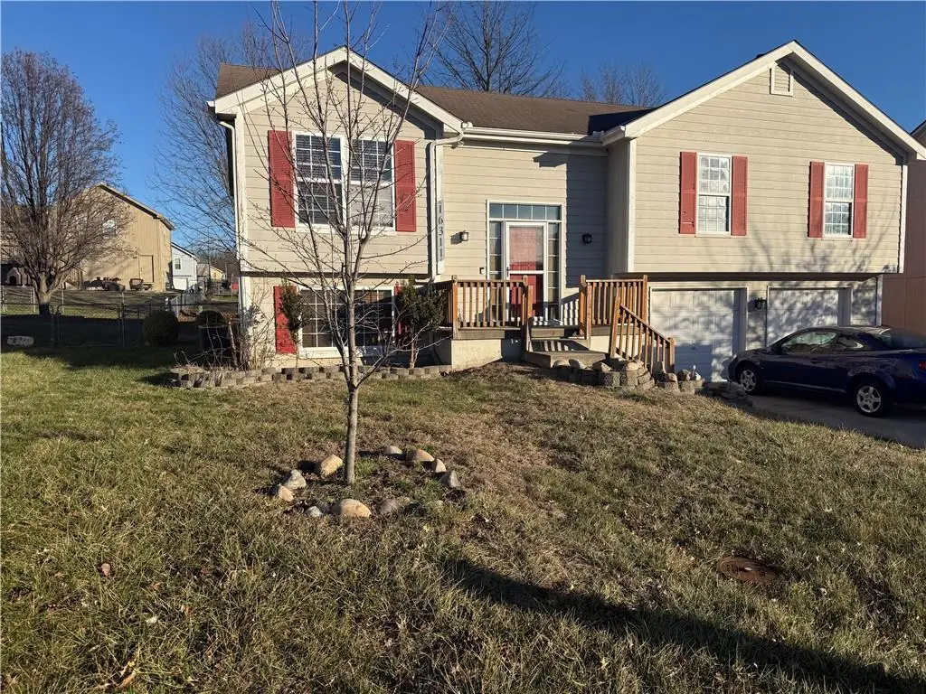16311 Hight Avenue, Belton, MO 64012 - #1