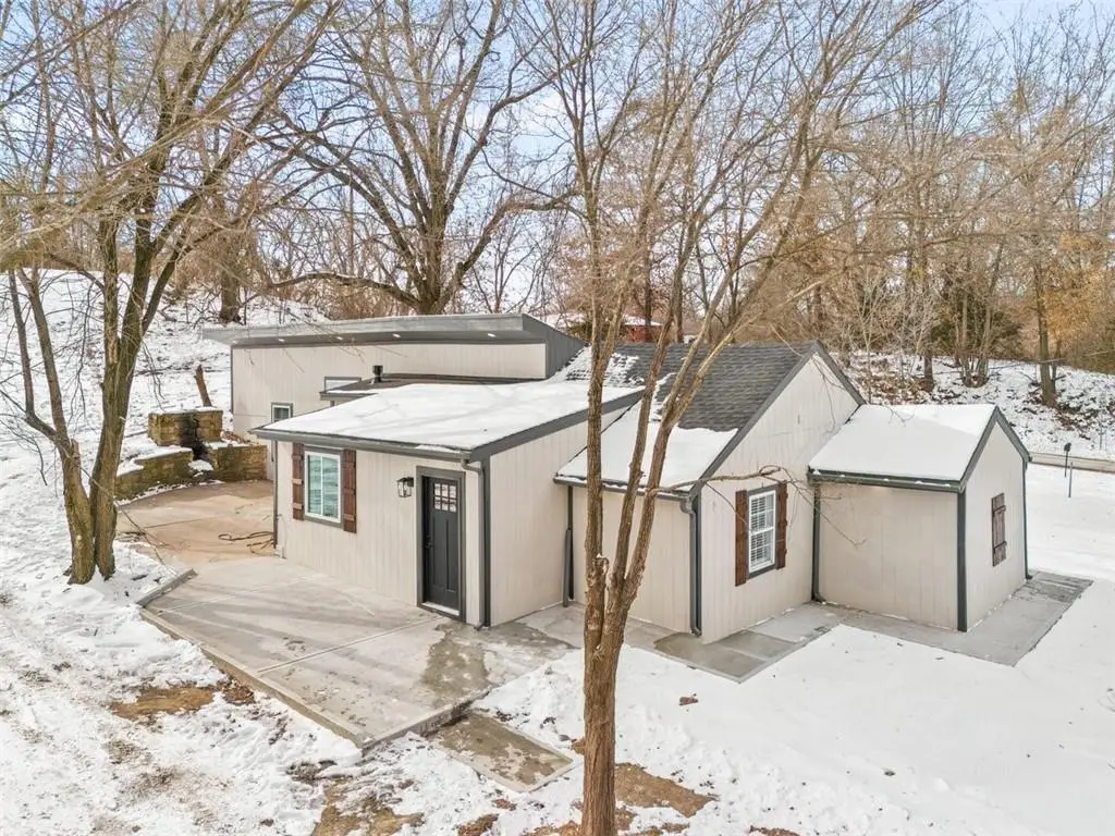 8741 Barber Avenue, Kansas City, KS 66111 - Image #1