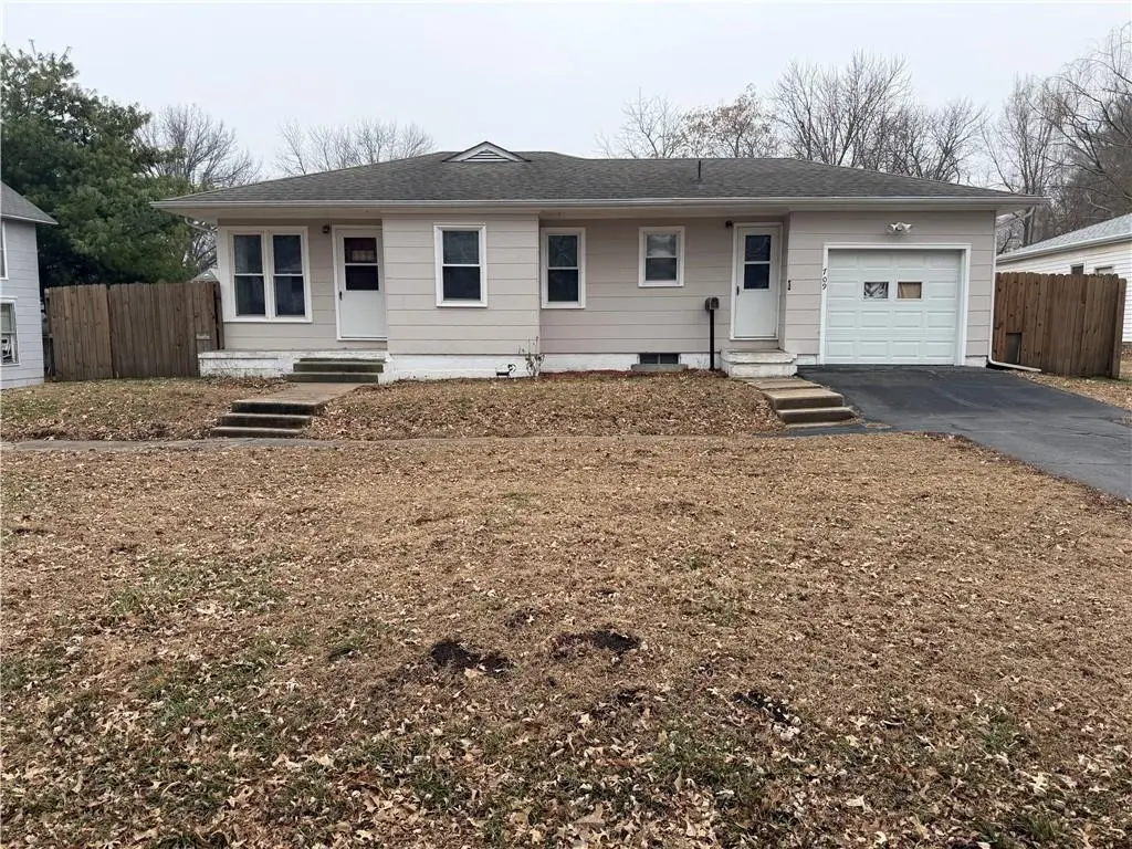 709 Broad Street, Tarkio, MO 64491 - #1