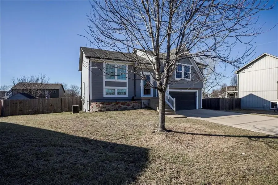 522 N Pine Court, Gardner, KS 66030 - #3
