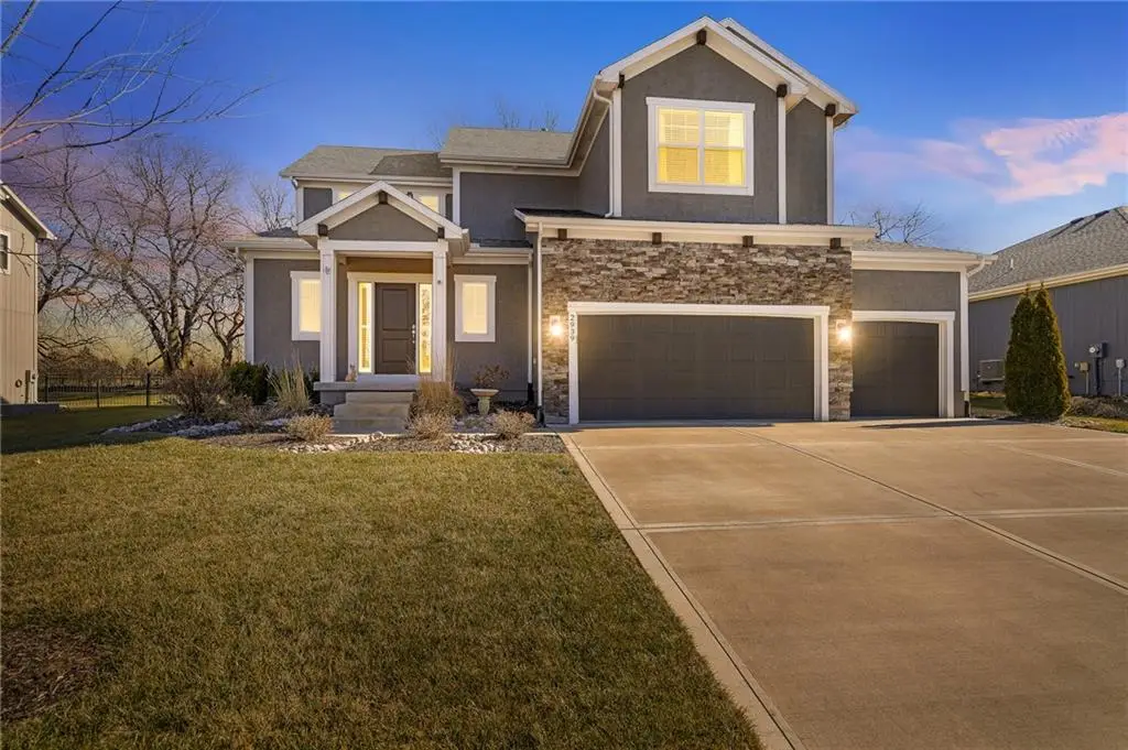 2939 SW Arbor Tree Drive, Lees Summit, MO 64082 - Image #1