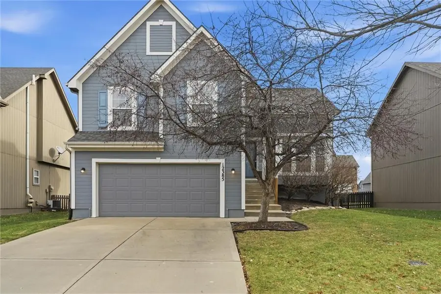 12385 S Quail Ridge Drive, Olathe, KS 66061 - Image #3