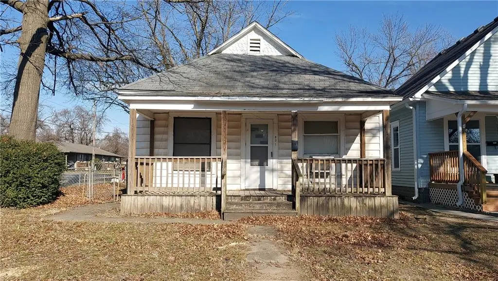 801 E 9th Street, Pittsburg, KS 66762 - Image #1