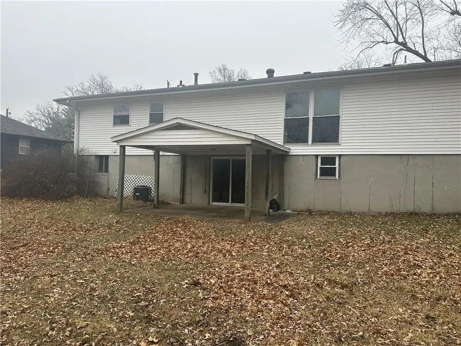 1424 N Dewey Street, Maryville, MO 64468 - Image #2