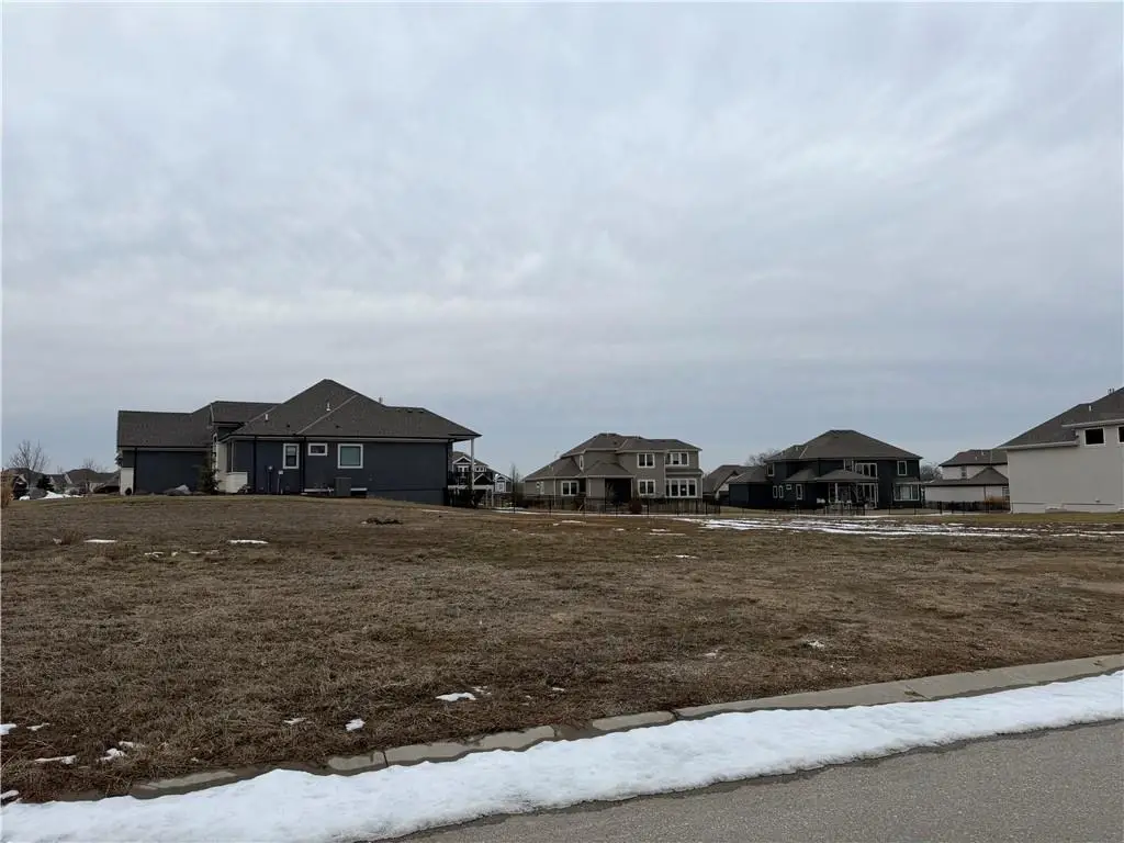 3104 NE 102nd Street, Kansas City, MO 64155 - #1