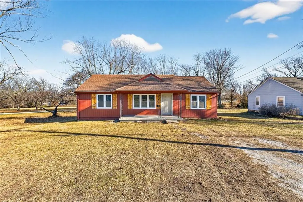 403 SE Howard Avenue, Lees Summit, MO 64063 - Image #1