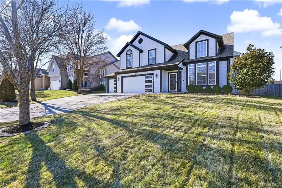 10120 Sunset Drive, Lenexa, KS 66220 - Image #3