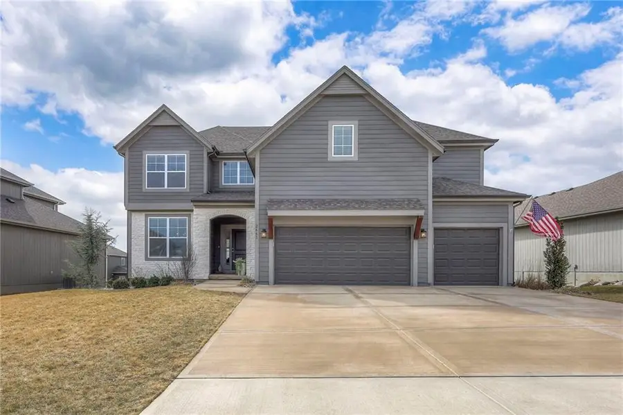 2661 W Loula Street, Olathe, KS 66061 - #2