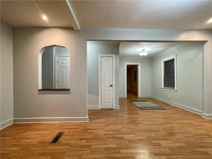 314 SW 10th Street, Blue Springs, MO 64015 - Image #2