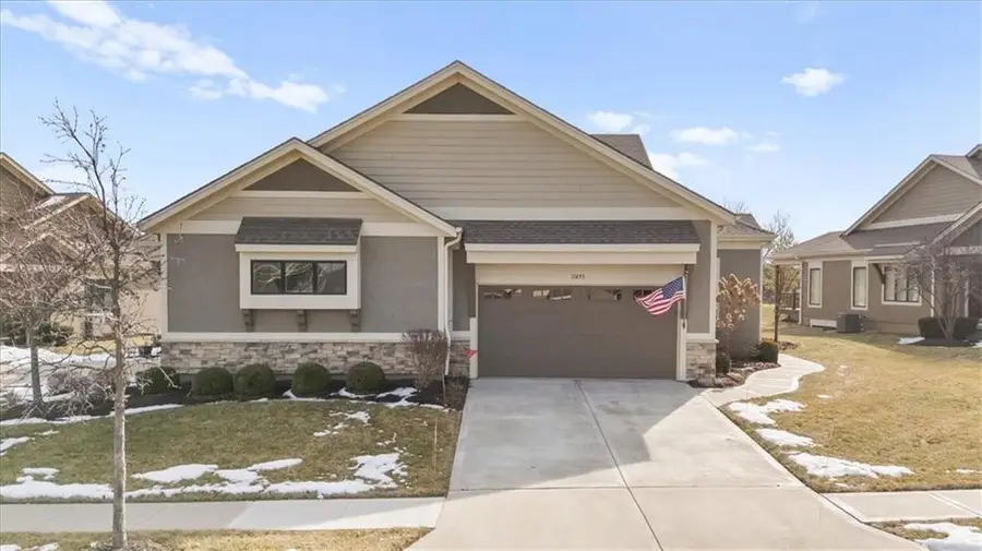 11493 S Waterford Drive, Olathe, KS 66061 - #2